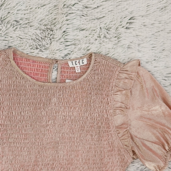 TCEC Metallic Pink Smocked Peplum Top Boutique NWT size medium - Picture 2 of 5